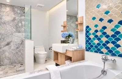 Deluxe Doppel- oder Zweibettzimmer mit Balkon und Meerblick — LIV Hotel Phuket Patong Beachfront